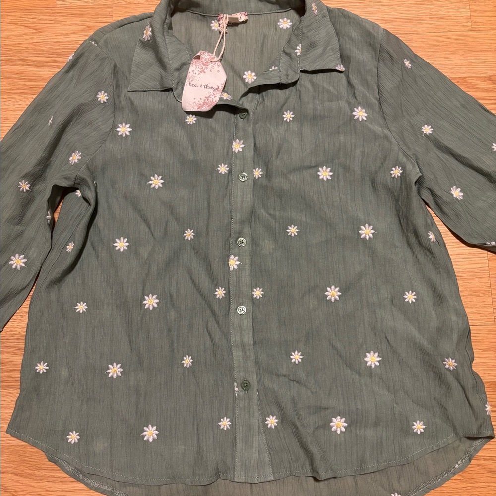 New “Hem & Thread” shirt size Medium with tag - Picture 2 of 6